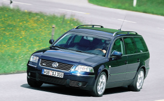 Illustration for article titled Ten Cars That Failed Because They Were Way Too Expensive